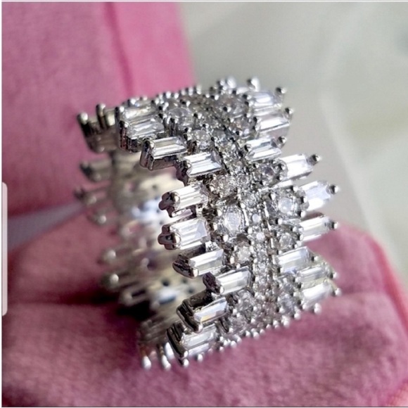 Swarovski Elements 925 Sterling Silver Statement Eternity Band NEW - Picture 4 of 6